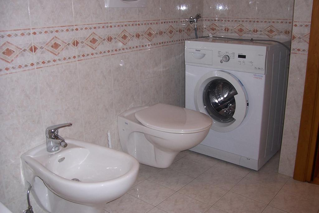 Ferienwohnung Fabbricato Indipendente Centro Lozzo Cadore Zimmer foto