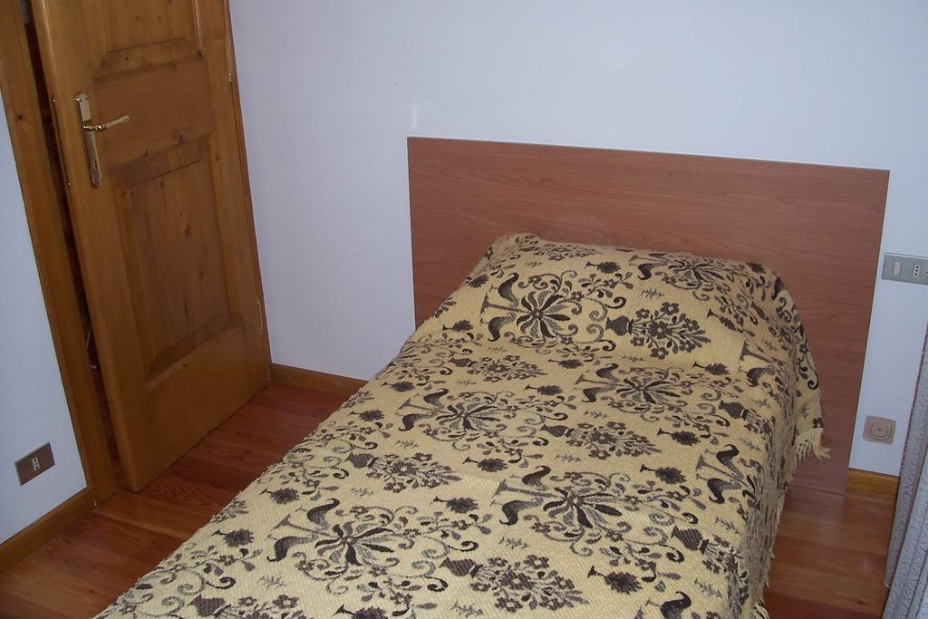 Ferienwohnung Fabbricato Indipendente Centro Lozzo Cadore Zimmer foto