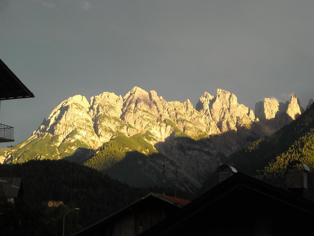 Ferienwohnung Fabbricato Indipendente Centro Lozzo Cadore Exterior foto